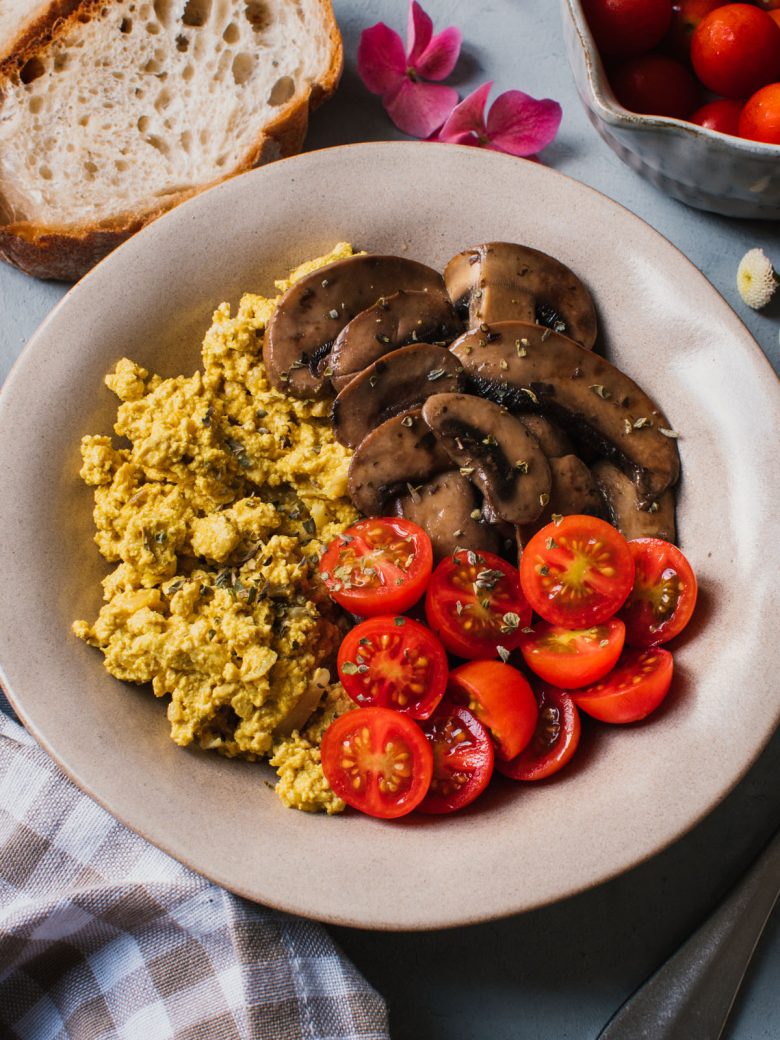 Tofu-rührei mit champignons | Create Recipes | Rezepte, die Sie mit ...